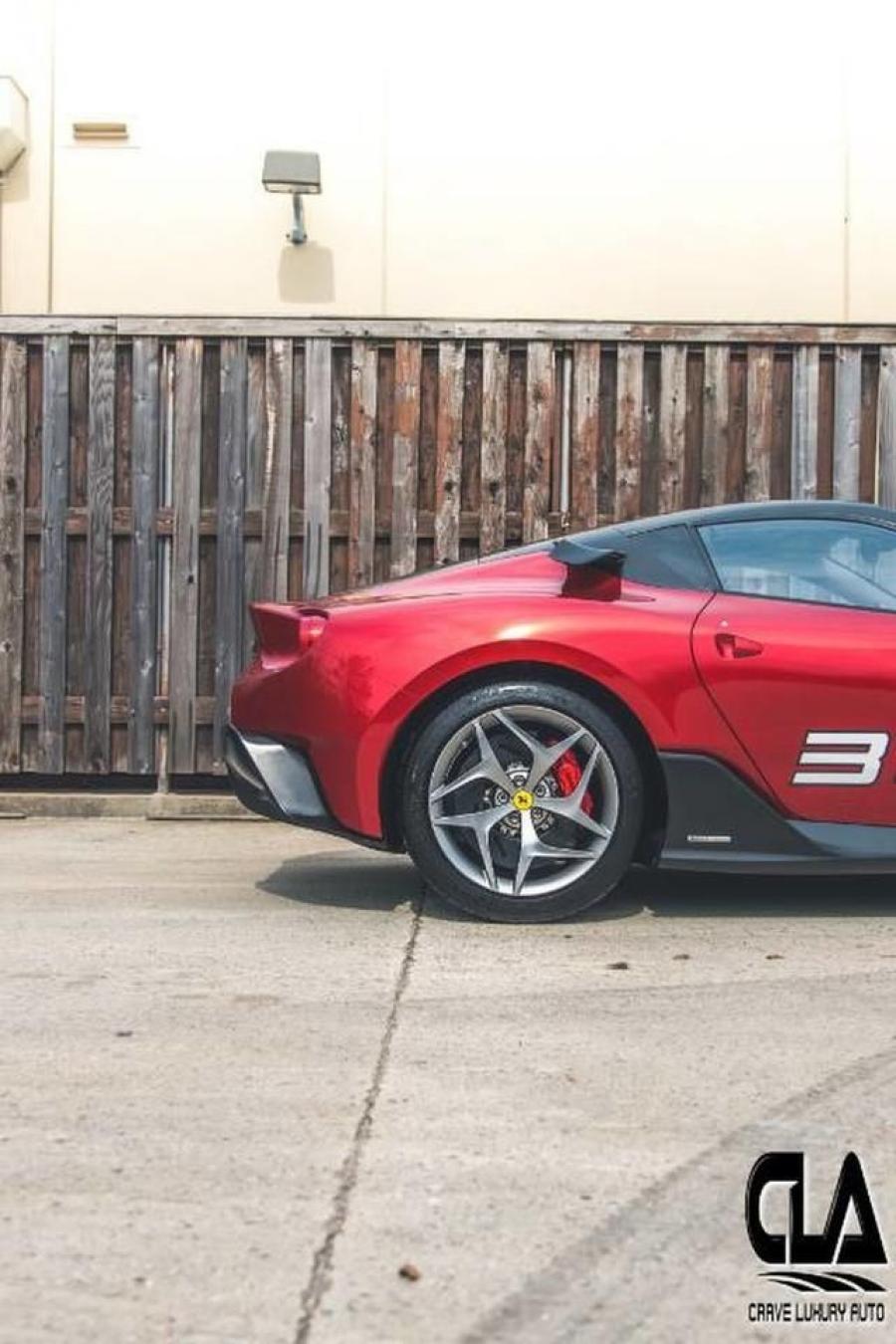 Детали экстерьера Ferrari SP30 2012 года  (фото 79 из 117)
